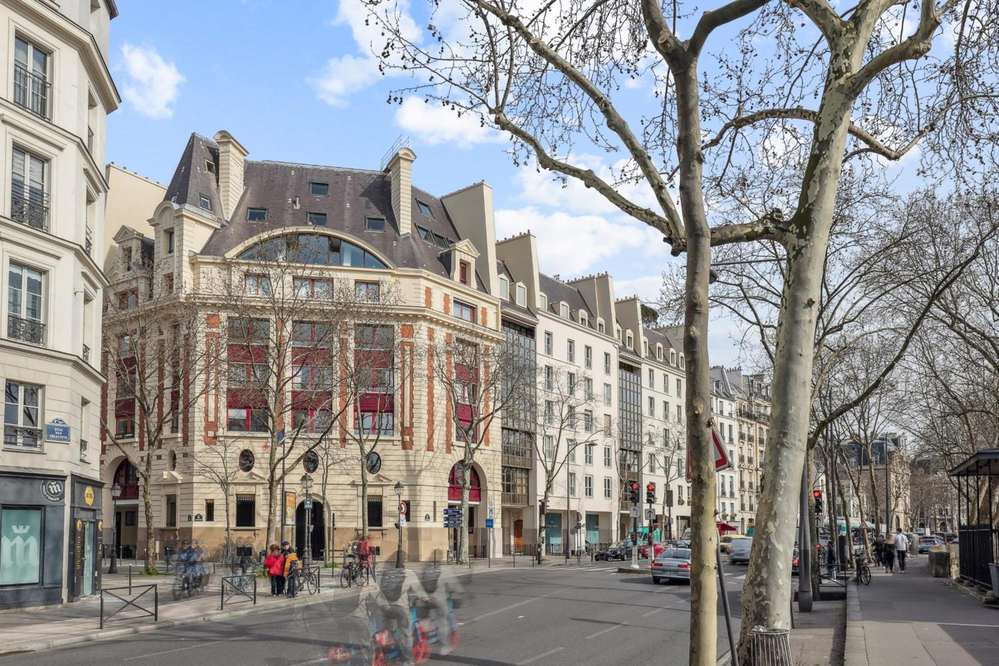 Quai Des Célestins 1bdr By B'your